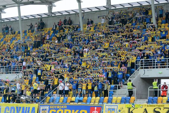 Arka Gdynia vs Pogoń Siedlce (4-1) (1)