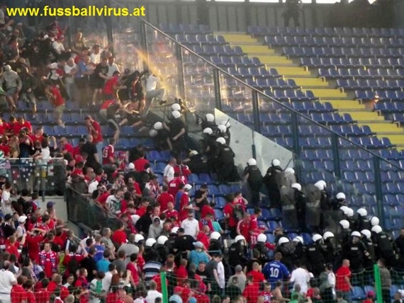 Wisla Krakow vs Cracovia Krakow (1-0) (15)