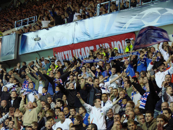 Glasgow Rangers vs VfB Stuttgart (2-1) (7)