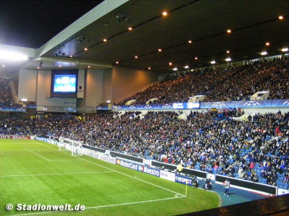 Glasgow Rangers vs VfB Stuttgart (0-2) (3)