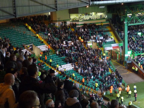 Celtic Glasgow vs Hibernian Edinburgh (1-2) (4)