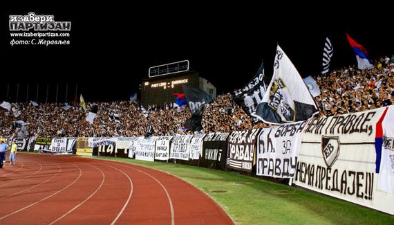 Partizan Belgrad vs Shamrock Rovers (1-2) (9)