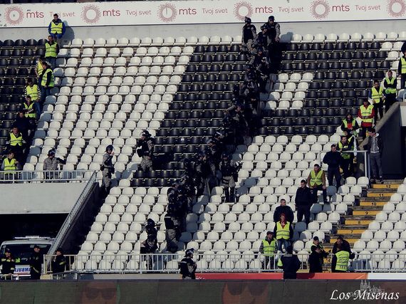 Partizan Belgrad vs Roter Stern Belgrad (1-2) (4)