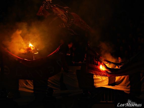 Partizan Belgrad vs Roter Stern Belgrad (1-2) (14)