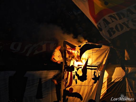 Partizan Belgrad vs Roter Stern Belgrad (1-2) (21)