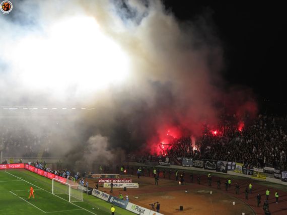 Partizan Belgrad vs Roter Stern Belgrad (1-1) (20)