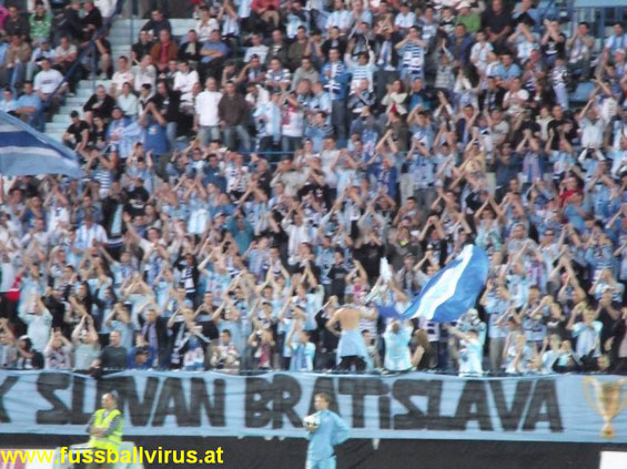 Slovan Bratislava vs SSC Neapel (0-1) (14)