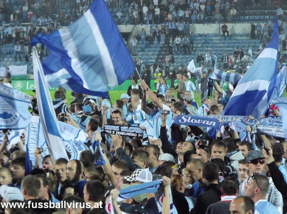 Slovan Bratislava vs SSC Neapel (0-1) (24)