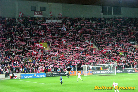 Slavia Prag vs Hamburger SV (0-2) (5)