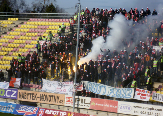 1. FK Pribram vs Slavia Prag (0-0) (9)