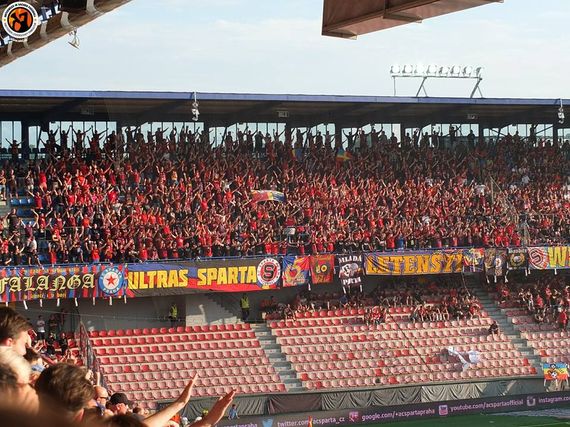 Sparta Prag vs Roter Stern Belgrad (0-1) (1)