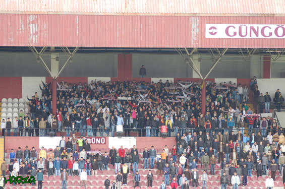 Güngören Belediyespor vs Karsiyaka SK (2-2) (2)