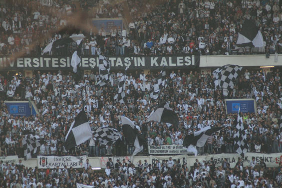 Besiktas Istanbul vs Fenerbahce Istanbul (1-2) (2)