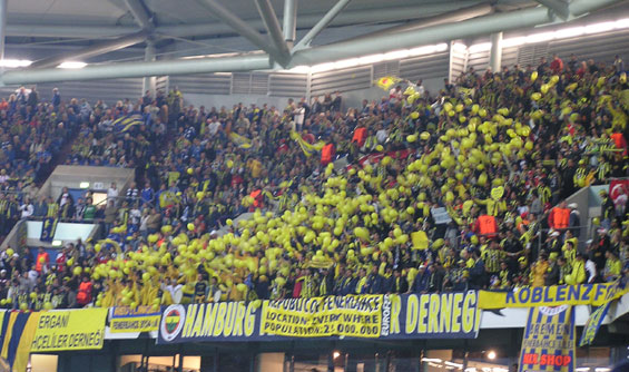 FC Schalke 04 vs Fenerbahce Istanbul (2-0) (1)