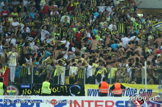 FC Sion vs Fenerbahce Istanbul (0-2) (4)