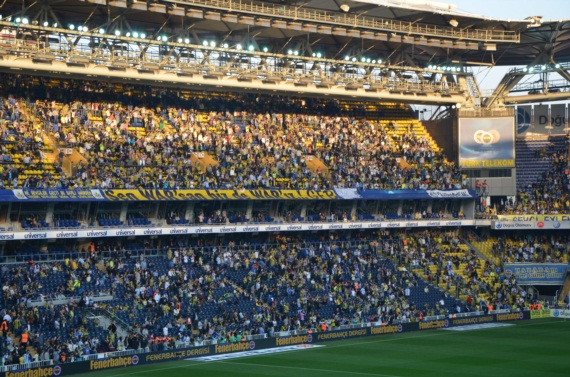 Fenerbahce Istanbul vs Antalyaspor (2-0) (2)