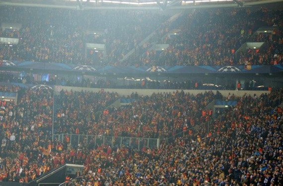 FC Schalke 04 vs Galatasaray Istanbul (2-3) (1)
