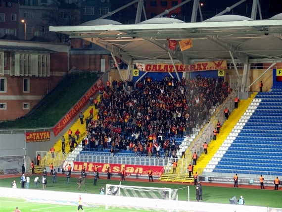 Kasimpasa SK vs Galatasaray Istanbul (2-1) (1)