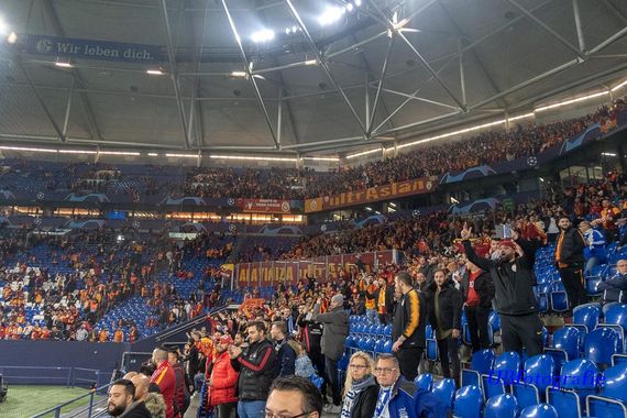 FC Schalke 04 vs Galatasaray Istanbul (2-0) (1)