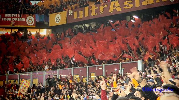 FC Schalke 04 vs Galatasaray Istanbul (2-0) (8)