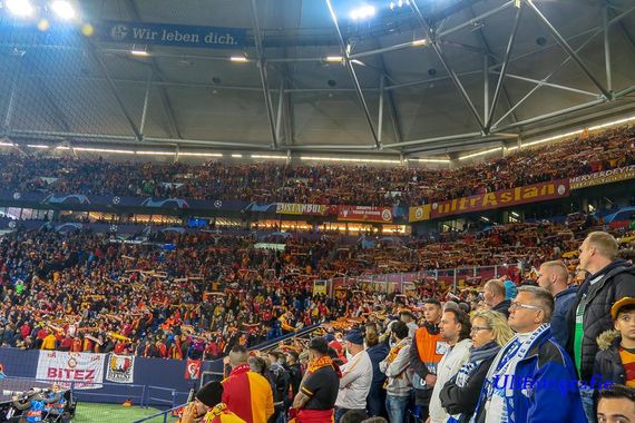 FC Schalke 04 vs Galatasaray Istanbul (2-0) (10)