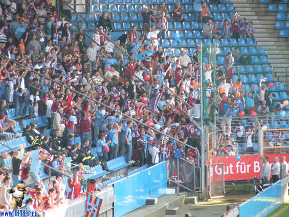 VfL Bochum vs Trabzonspor (0-1) (6)